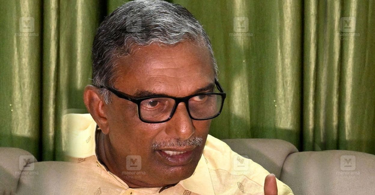 ശബരിമല സ്വർണ്ണക്കൊള്ളക്കേസ്; എ.പത്മകുമാറിനെ സസ്പെൻഡ് ചെയ്ത് സിപിഎം