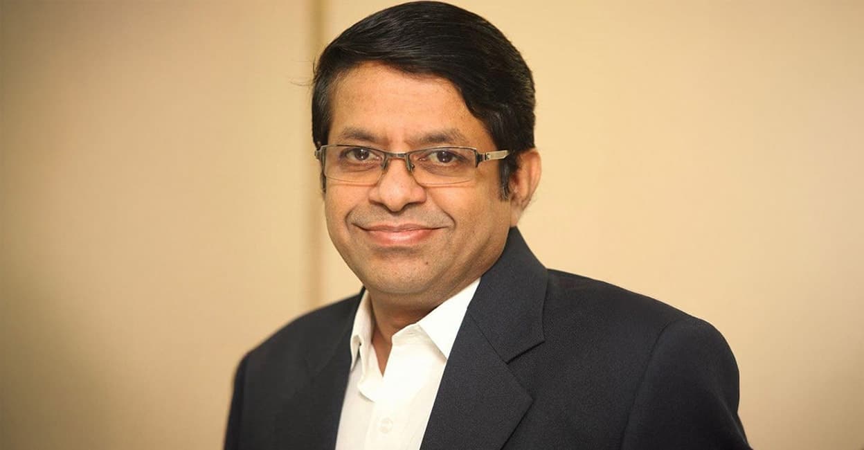 ഒഎസ്ഡി ആയി ജ്യോതിഷി വേണ്ട, സഖ്യകക്ഷികളും എതിർത്തു; നിയമന ഉത്തരവ് റദ്ദാക്കി വിജയ്
