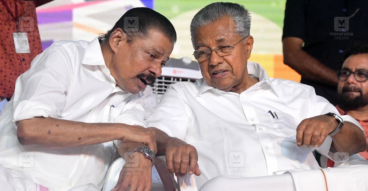 ‘ക്രിക്കറ്റ് കളിയിൽ തോറ്റാൽ ക്യാപ്റ്റനു മാത്രമല്ലല്ലോ കുറ്റം; ആലപ്പുഴയിലെ പരാജയകാരണം തോമസിനെ തല്ലിയത്’